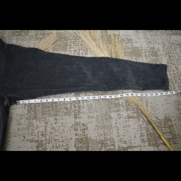 Michael Kors Suede Pull On pants - Picture 6 of 6